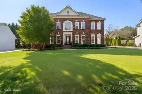 16517 Sutters Run Ln, Huntersville, NC 28078