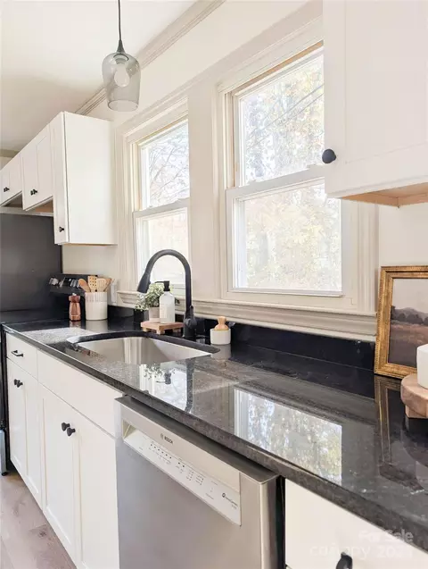 Kitchen - 428 E Division Ave, Salisbury, NC 28144 photo 1 of 4