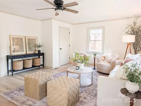Living - 428 E Division Ave, Salisbury, NC 28144 photo 1 of 4