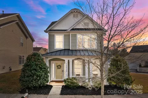 13520 Aldenbrook Dr, Huntersville, NC 28078