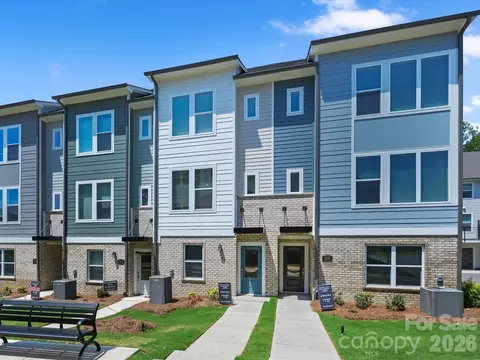 1539 Lithium Ln, Charlotte, NC 28211