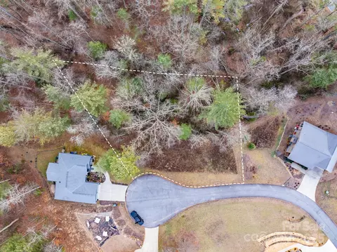 62 Crystal Cove 4 Dr #4, Hendersonville, NC 28739