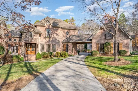 2504 White Thorne Ln, Waxhaw, NC 28173