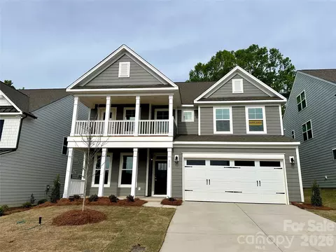 111 Summerhill Dr, Mooresville, NC 28115