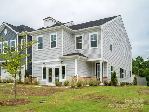 Exterior - 619 Webster Ln, Cramerton, NC 28032 photo 3 of 3