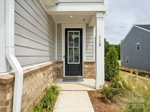 Exterior - 619 Webster Ln, Cramerton, NC 28032 photo 2 of 3