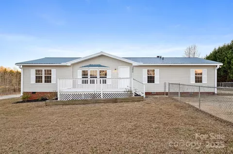2411 New Town Rd, Monroe, NC 28110
