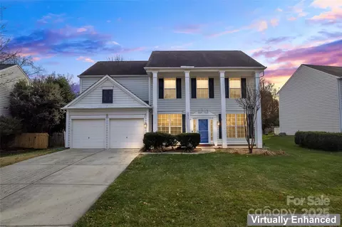 5571 Cambridge Bay Dr, Charlotte, NC 28269
