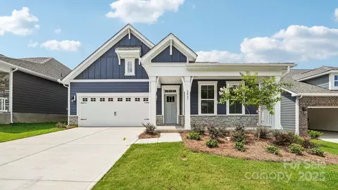2106 Skyhawk Dr, York, SC 29745