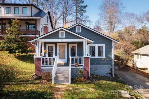 32 Florida Pl, Asheville, NC 28806