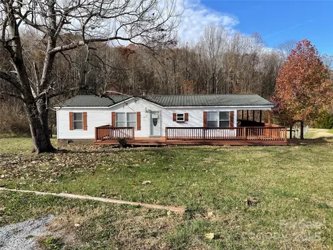 1005 Spring Meadow Dr, Woodleaf, NC 27054