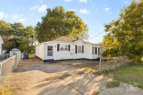 811 Cherry S Rd S, Rock Hill, SC 29730