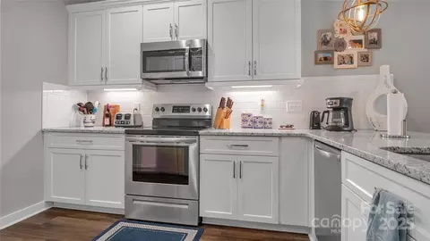 Kitchen - 1508 28th Street Se Ln SE, Hickory, NC 28602 photo 1 of 5