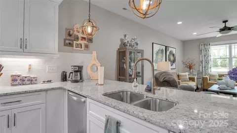 Kitchen - 1508 28th Street Se Ln SE, Hickory, NC 28602 photo 3 of 5