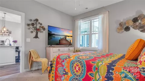 Bedroom - 1508 28th Street Se Ln SE, Hickory, NC 28602 photo 2 of 5