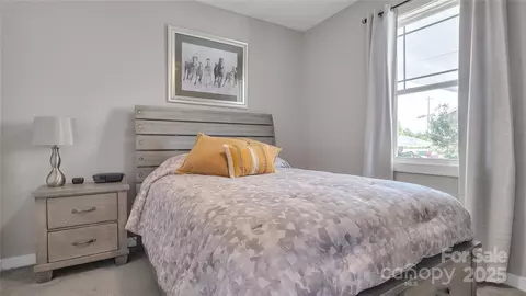 Bedroom - 1508 28th Street Se Ln SE, Hickory, NC 28602 photo 4 of 5