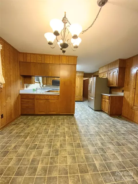 Kitchen - 167 E High Rd, Bostic, NC 28018 photo 3 of 3