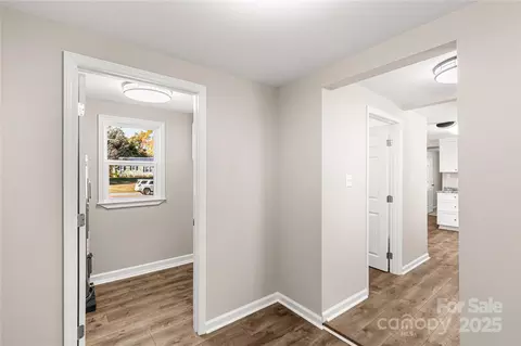 Entry Way - 2429 Bartlett St, Lancaster, SC 29720 photo 2 of 2