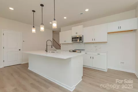 563 Cooley Dr, Salisbury, NC 28147 photo 6