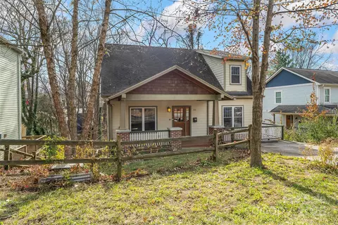 135 Courtland Ave, Asheville, NC 28801