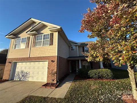 366 Courtland Ct, Kannapolis, NC 28081