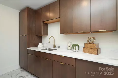 Other - 1007 Everett Pl, Charlotte, NC 28205 photo 8 of 10