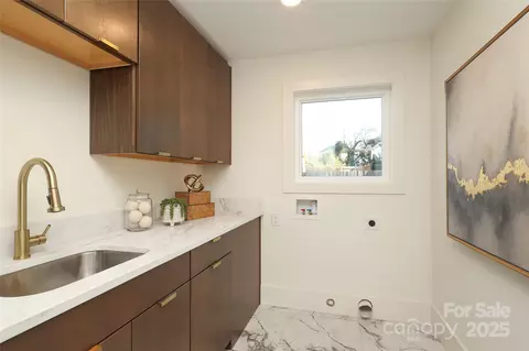 Other - 1007 Everett Pl, Charlotte, NC 28205 photo 7 of 10
