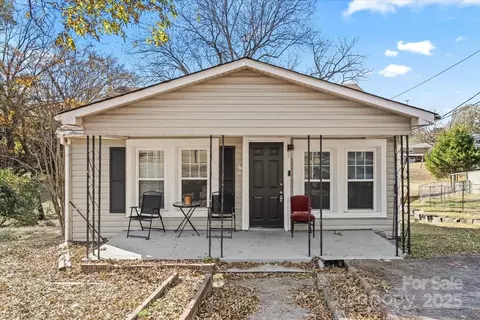 1849 Hilltop Cir, Gastonia, NC 28054