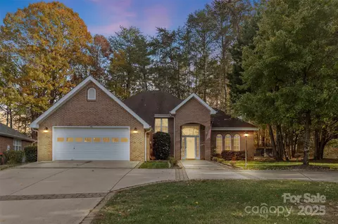 1108 Blowing Rock Cv, Fort Mill, SC 29708