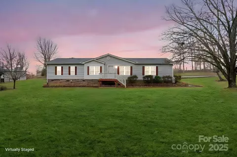 3915 Four C Pl, Maiden, NC 28650