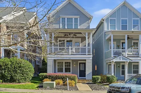 343 Spring St, Davidson, NC 28036