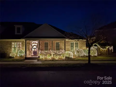 5993 Village Nw Dr NW, Concord, NC 28027