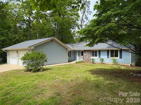23 Muirfield Dr, Arden, NC 28704
