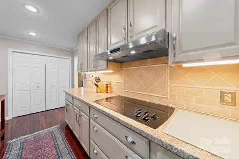 Kitchen - 3400 Griffith Rd, Monroe, NC 28112 photo 2 of 5