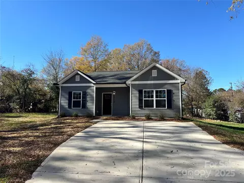 2113 Confederate St, Monroe, NC 28110