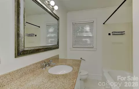 Bath - 302 Johnson N St N, Monroe, NC 28112 photo 1 of 1