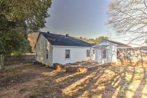 Exterior - 302 Johnson N St N, Monroe, NC 28112 photo 3 of 5