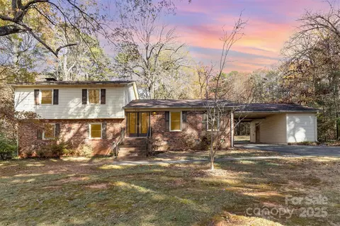 8541 Anette Ave, Mint Hill, NC 28227