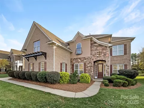 6615 Springs Mill Rd, Charlotte, NC 28277