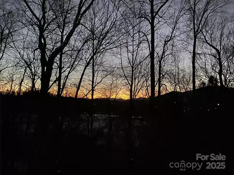 89 Bobcat Path, Marion, NC 28752 photo 48