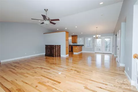 89 Bobcat Path, Marion, NC 28752 photo 14