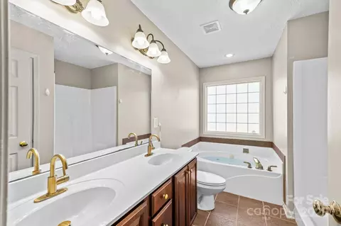 2244 Burris Rd, Conover, NC 28613 photo 13