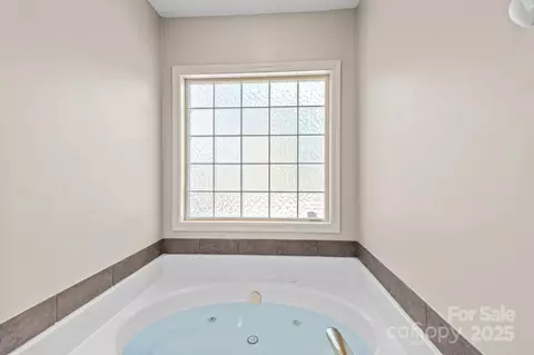 2244 Burris Rd, Conover, NC 28613 photo 14