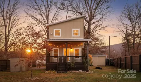 48 Oteen Church Rd, Asheville, NC 28805