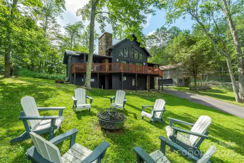 2338 El Miner Dr, Mars Hill, NC 28754