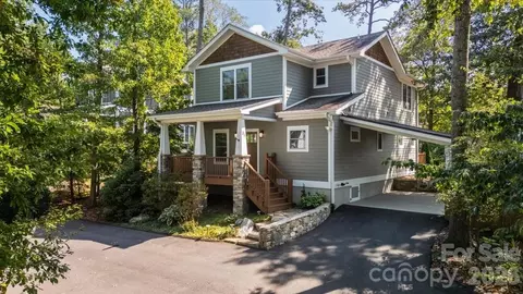 31 Elkmont Dr, Asheville, NC 28804
