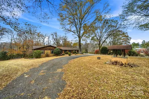 Exterior - 219 Settlemyre Rd, Morganton, NC 28655 photo 1 of 6