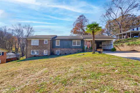 914 Parkwood Rd, Shelby, NC 28150