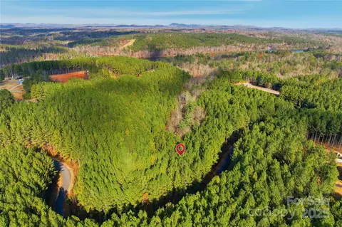 161 W Settings Nw Blvd NW, Valdese, NC 28690 photo 6
