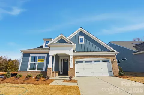 3066 Constitution Ln, Gastonia, NC 28056